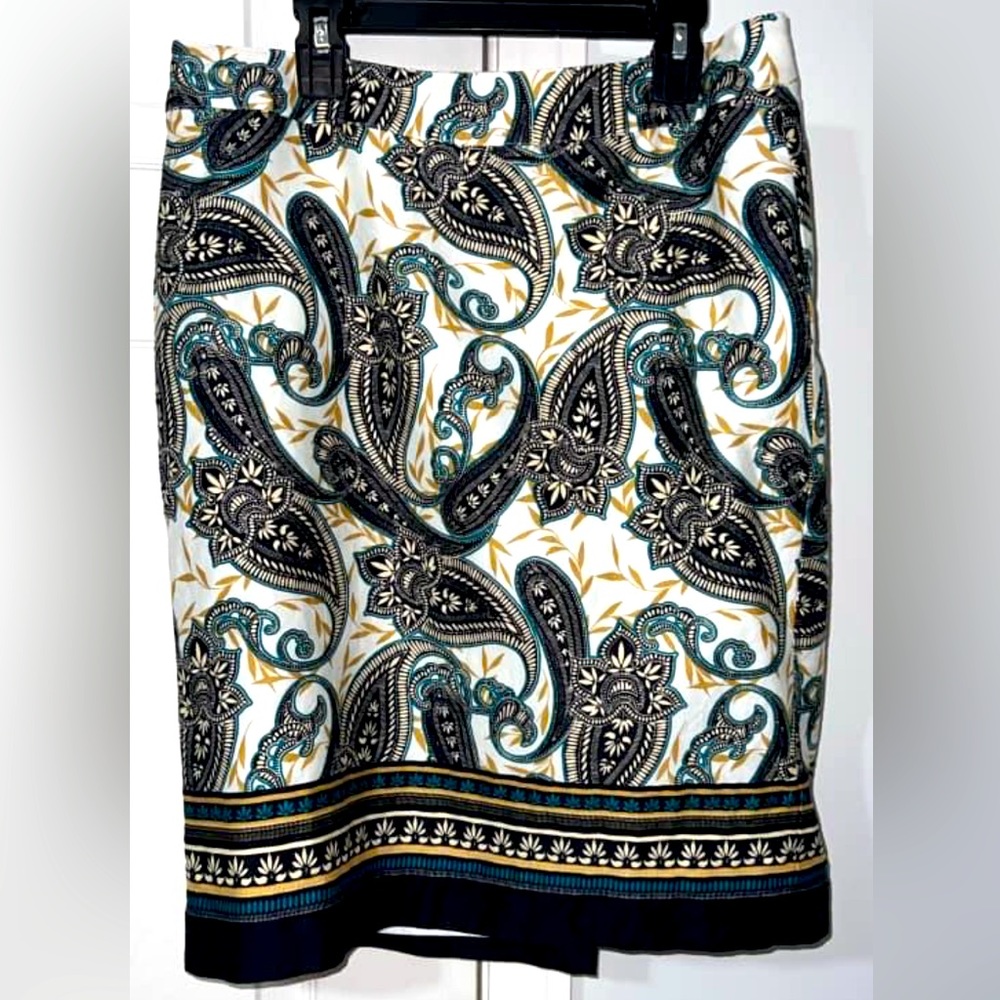 Van Heusen pencil skirt